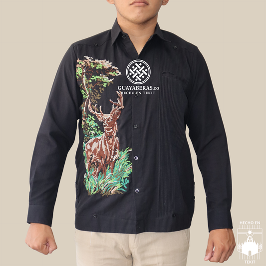 Guayabera Venado Negra