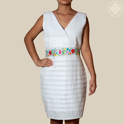 Vestido Bordado de Dama Colibrí Matizado en Tela Lino Flame
