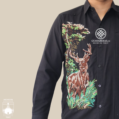 Guayabera Venado Negra